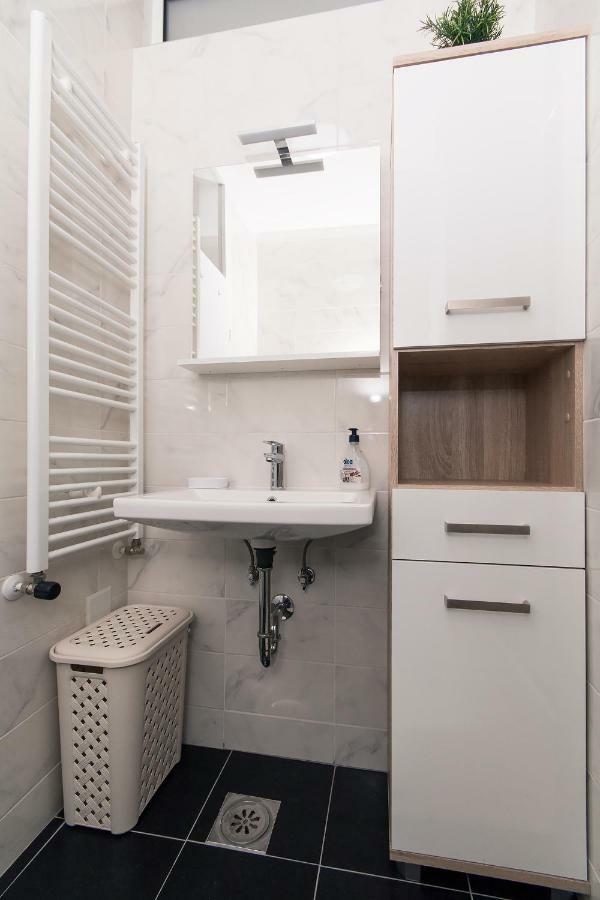 Studio Apartman Bella Apartman Zágráb Kültér fotó